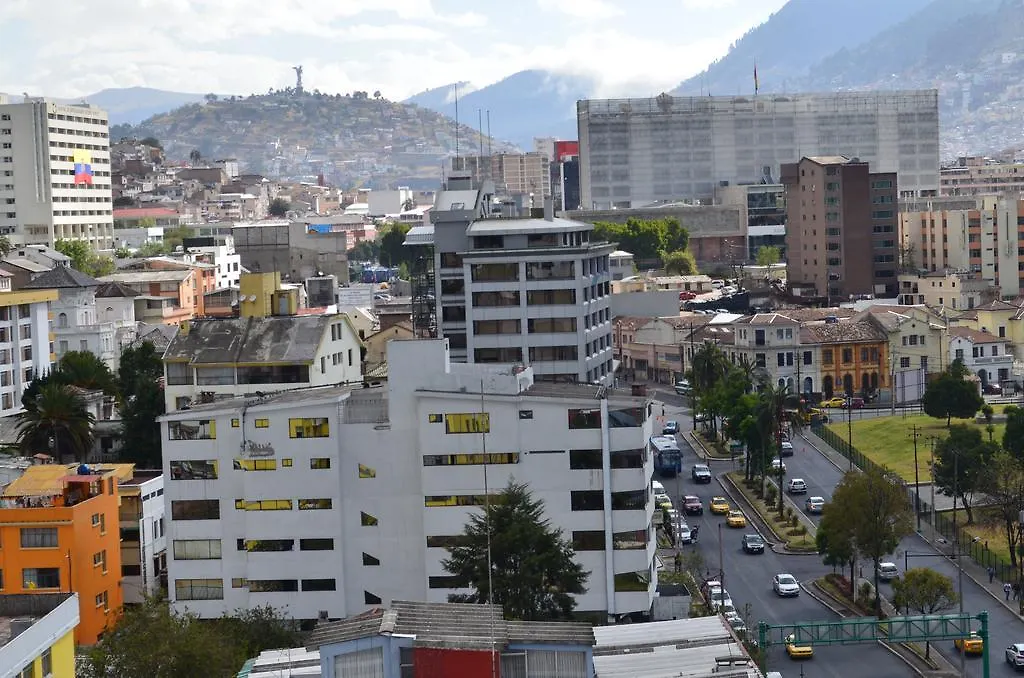Hotel Tambo Real