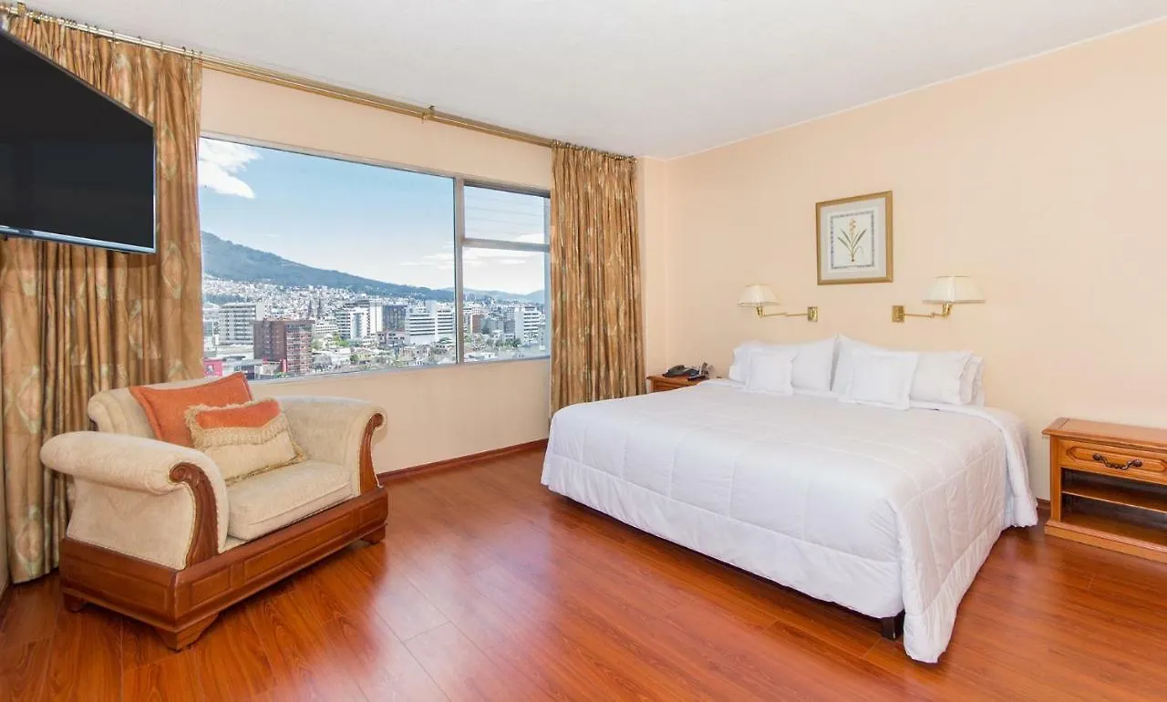 Hotel Tambo Real